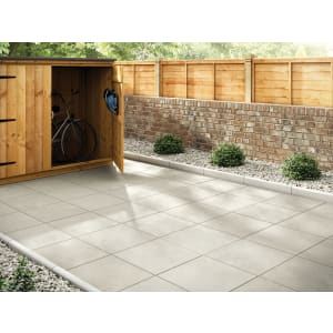 Wickes ad — Transform your outdoor space with quality paving